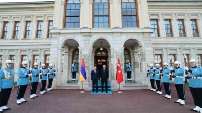Cumhurbaşkanı Recep Tayyip Erdoğan, Türkiye’ye çalışma ziyaretinde bulunan Ermenistan Başbakanı