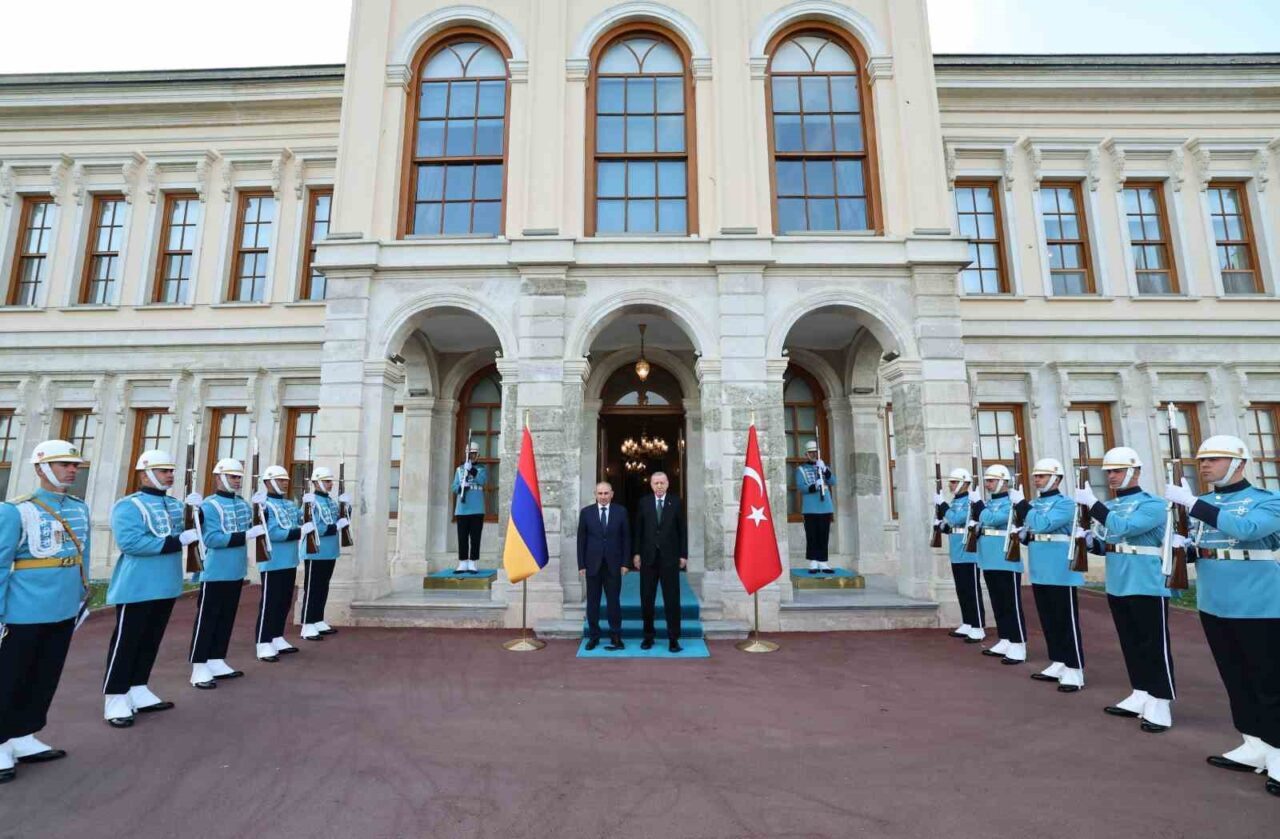 Cumhurbaşkanı Recep Tayyip Erdoğan, Türkiye’ye çalışma ziyaretinde bulunan Ermenistan Başbakanı