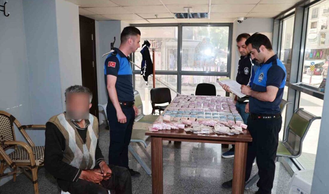 Kocaeli’de bayram öncesi vatandaşın duygularını sömürmeye çalışan dilenci yakalandı, üzerinden