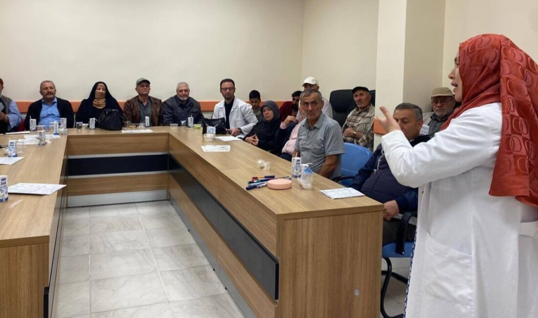 Aydıntepe İlçe Devlet Hastanesinde düzenlenen Haziran ayı Diyabet Okulu eğitimleri