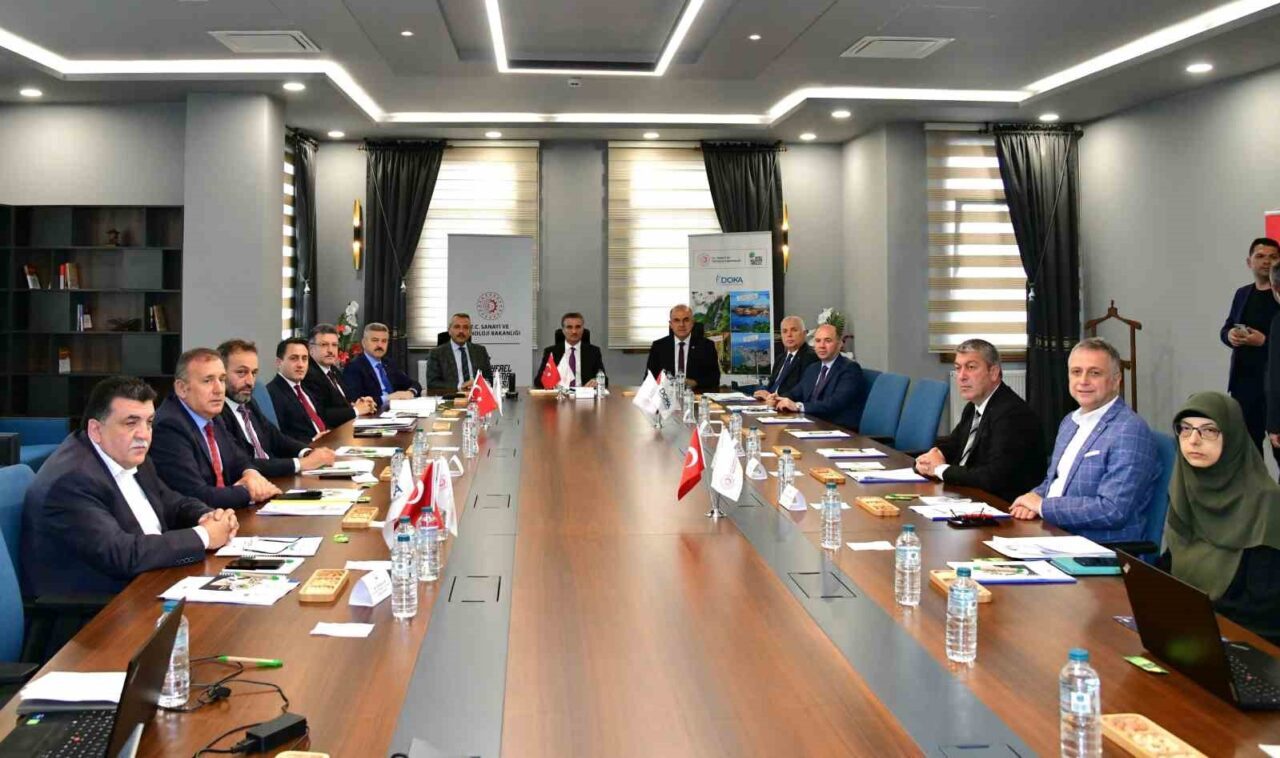 Doğu Karadeniz Kalkınma Ajansı’nın (DOKA) Yönetim Kurulu Toplantısı Rize’de yapıldı.
