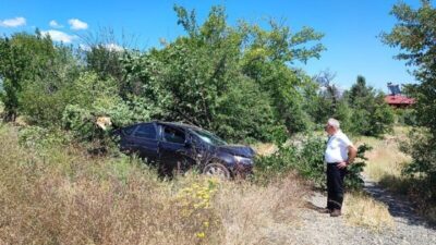 Erzincan-Kemah Karayolu Beşsaray mevkiinde trafik kazası meydana geldi. Kazada, sürücüsünün