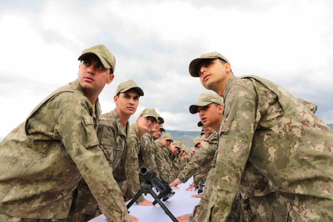 Erzincan 59’uncu Havan ve Topçu Eğitim Tugay Komutanlığı’nda askerler için