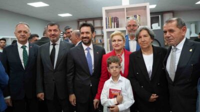 Erzincan Valiliği öncülüğünde hayata geçirilen “Kitap Kafe Projesi” kapsamında; Nurten