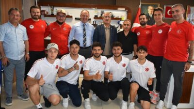 Erzurum Gençlik ve Spor İl Müdürü Levent Çakmur, Short Track