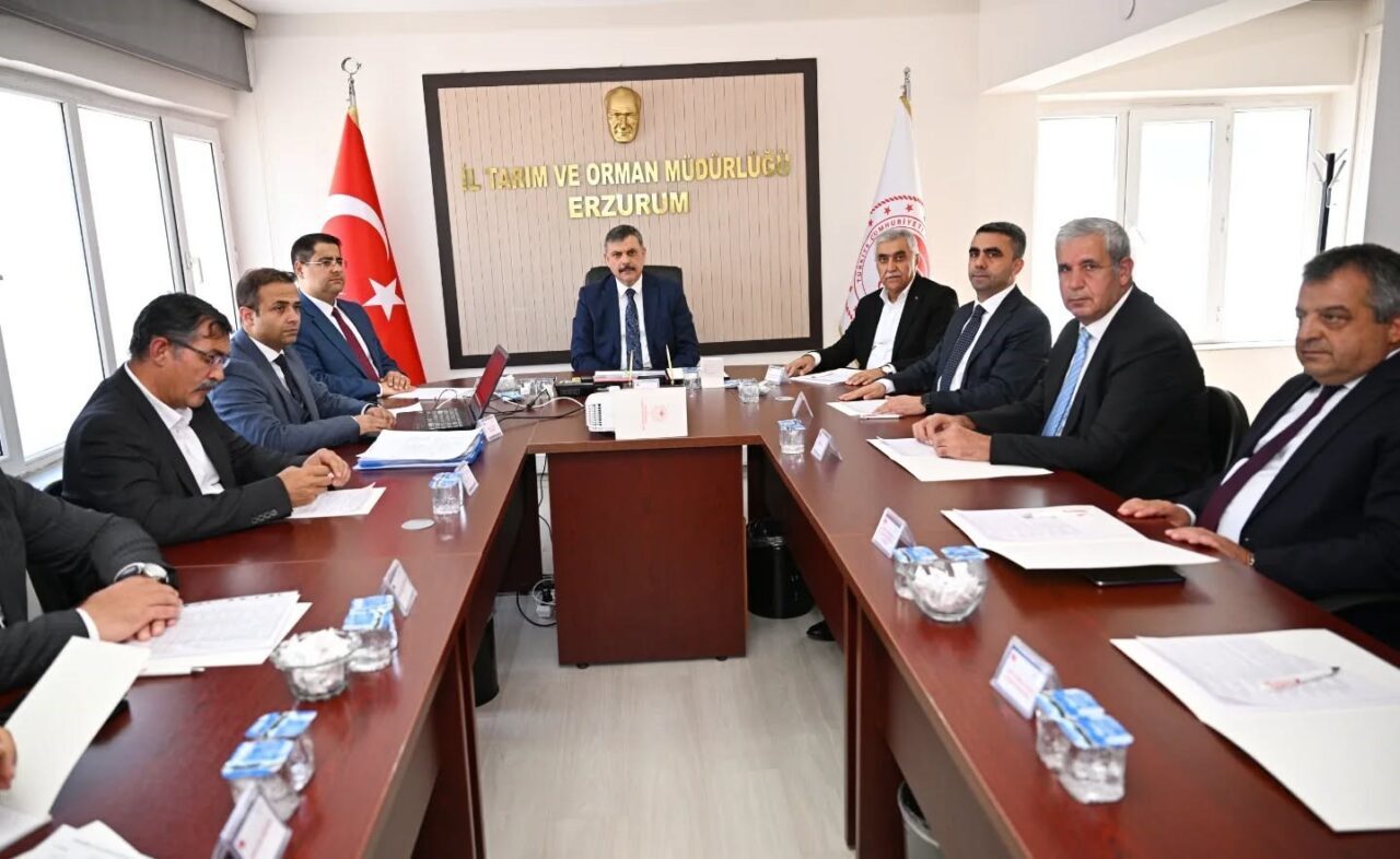 Erzurum’da Toprak Koruma Kurulu Toplantısı, Vali Mustafa Çiftçi başkanlığında gerçekleştirildi.