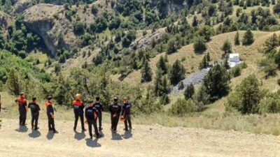 Erzurum’un Oltu ilçesinde göçük sonucu 3 işçinin hayatını kaybettiği taş