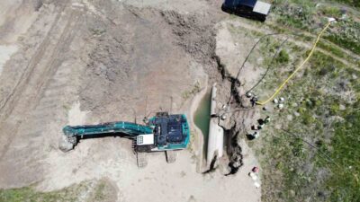 Bayburt-Gümüşhane arasındaki verimli topraklarda, düz ovada çiftçilik yapan üreticiler, sürekli