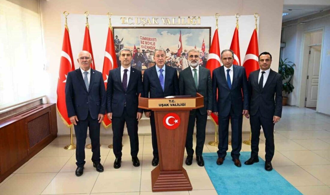 Türkiye Büyük Millet Meclisi (TBMM) Milli Savunma Komisyonu Başkanı ve