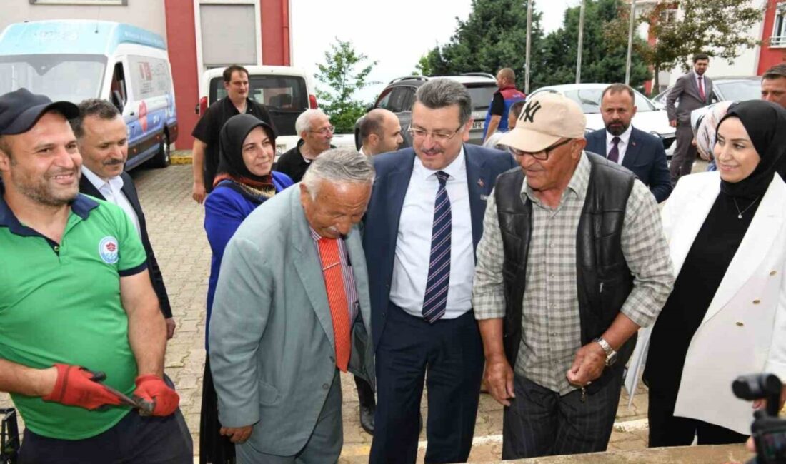 Trabzon Büyükşehir Belediye Başkanı Ahmet Metin Genç, Babalar Günü dolayısıyla