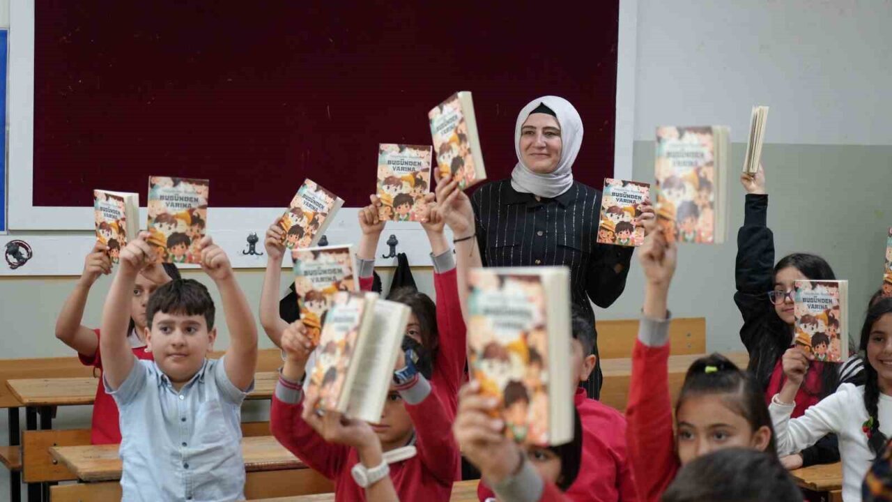 Erzurum’da hayallerini kelimelere döken küçük yüreklerin kaleminden doğan “Hikayelerdeki Hayaller: