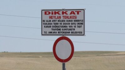 Ankara’da bulunan Kanuni Mahallesi’nde heyelan riskinin devam etmesinin üzerine vatandaşlar