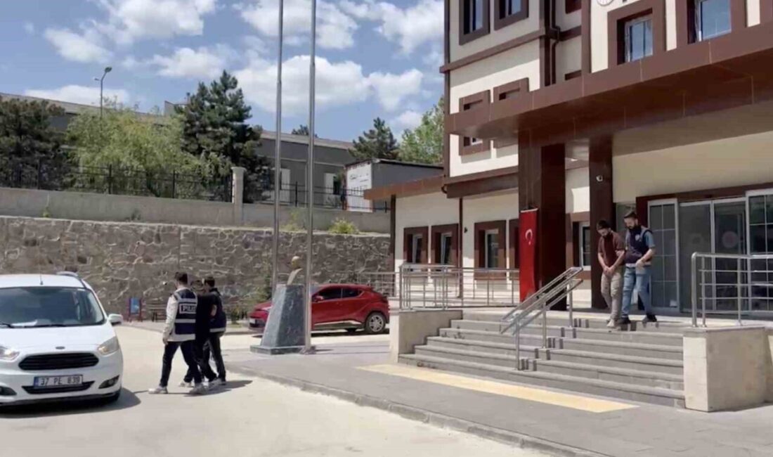 Kastamonu’nun Tosya ilçesinde polis ekipleri tarafından 212 adet sentetik ecza