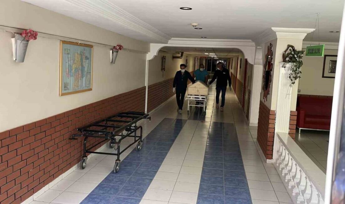 Sivas’ta kene yapışması sonucu, vücutlarına bulaşan Kırım Kongo Kanamalı Ateşi