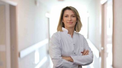 Her yüksek kolesterol durumunda ilaçla tedavinin şart olmayabileceğini belirten İç