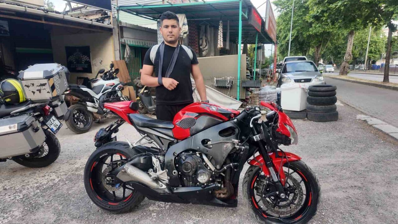 Kocaeli’de kanalizasyonun taşarak suların yola akması neticesi meydana gelen kazada