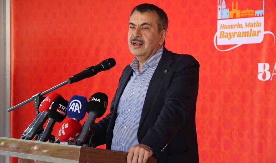 Milli Eğitim Bakanı Yusuf Tekin, Erzurum’da AK Parti İl Başkanlığınca