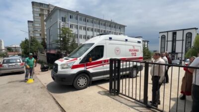 Samsun’da okul kantininden aldıkları tavuk döneri yedikten sonra rahatsızlanan 4