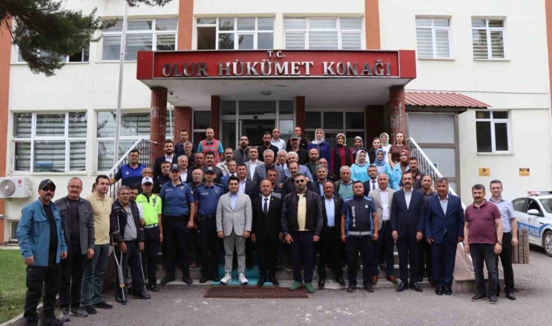 Erzurum’un Olur ilçesinde Kaymakam Mehmet Kaan Kini için veda yemeği