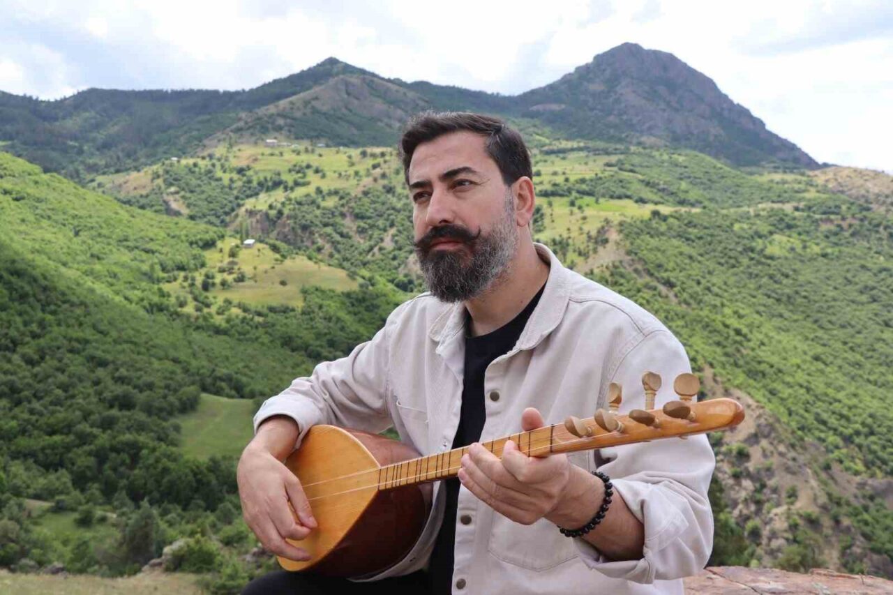 Erzurum’un Oltu ilçesinde doğan ve uzun yıllardır müzikle halkın yüreğine