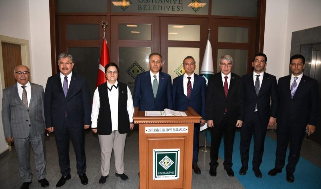 İçişleri Bakanı Ali Yerlikaya, ‘Türkiye’nin Huzuru Toplantısı’nı gerçekleştirmek üzere Osmaniye’ye