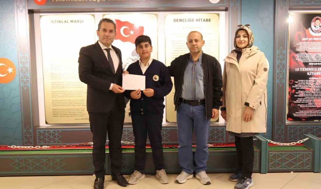 Pasinlerli öğrenci bursluluk sınavında Türkiye birincisi oldu Pasinler TOBB Efkan Ala İmam Hatip Ortaokulu 5. sınıf öğrencisi