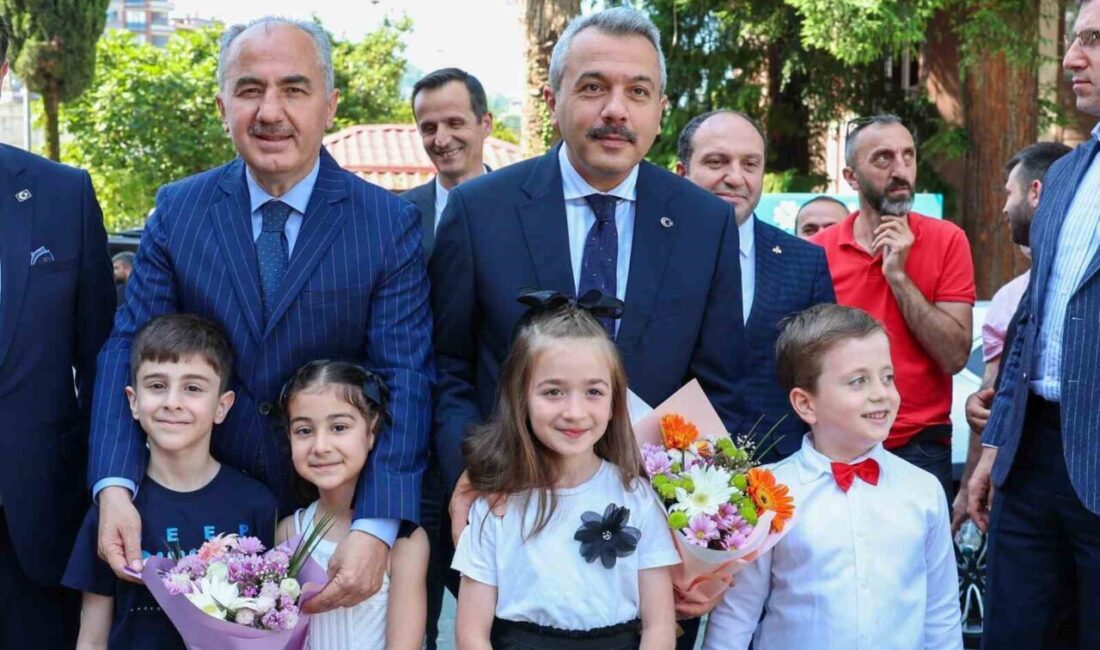 Rize’de çalan son ders zili ile 56 bin 180 öğrenci