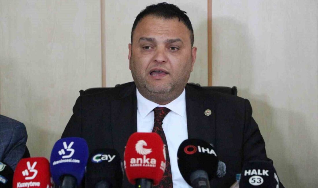 Çay üreticilerinin teknolojiye ayak uydurmasıyla çay alım yerleri ve fabrikalarda
