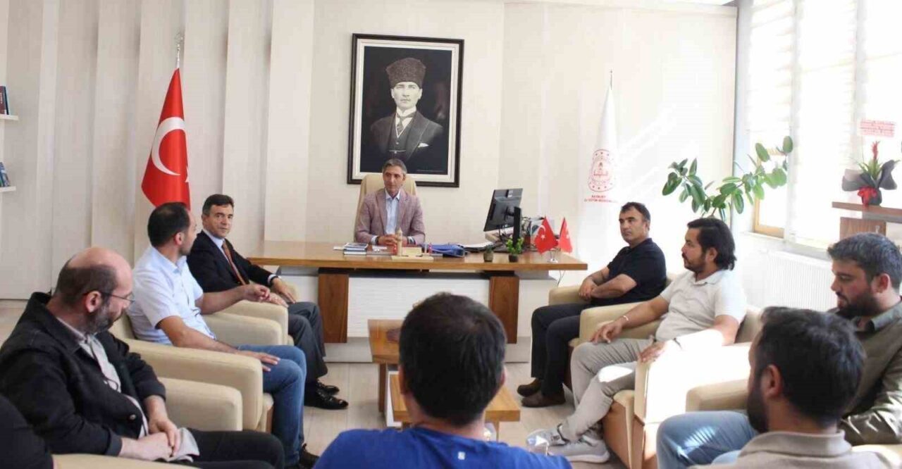 Uluslararası MEB Robot Yarışması’na katılan Bayburt Mesleki ve Teknik Anadolu