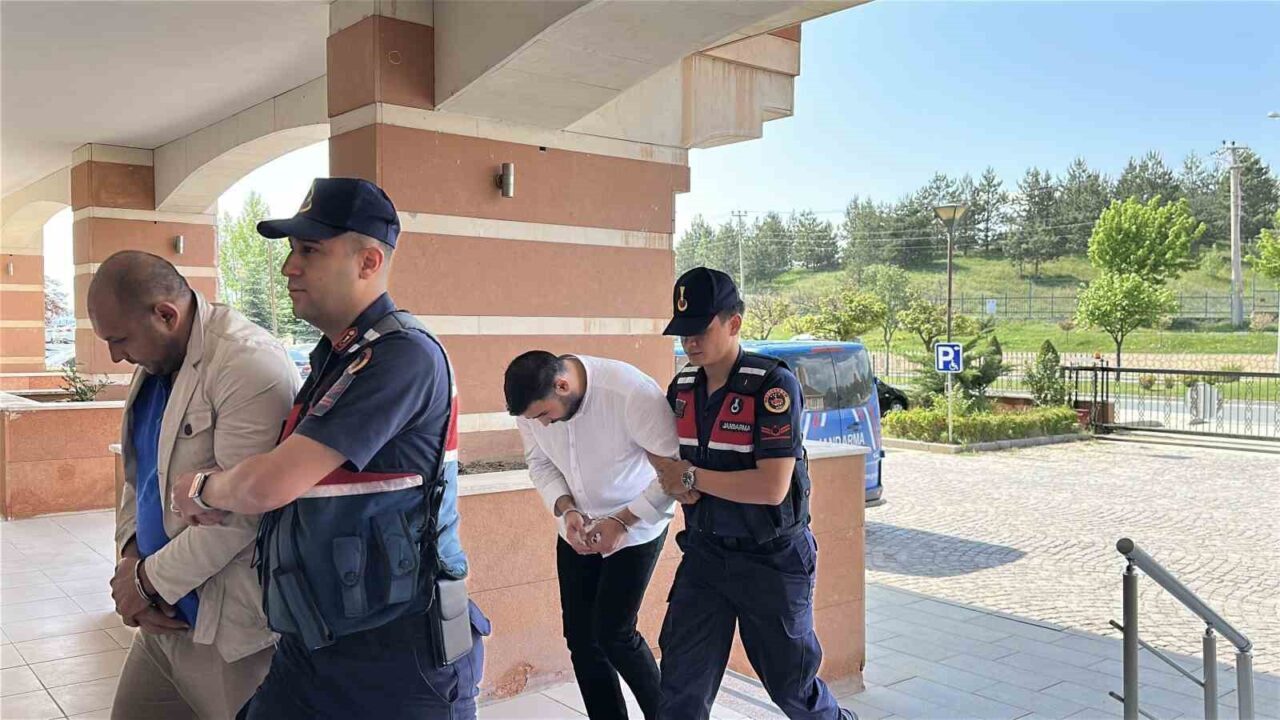 Kastamonu ve Ankara’da oto lastiği satmak sahte ilanlarıyla 123 milyon