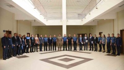 Erzincan İl Emniyet Müdürlüğü kadrosunda bulunup sınır ötesinde görevlendirilen polisler