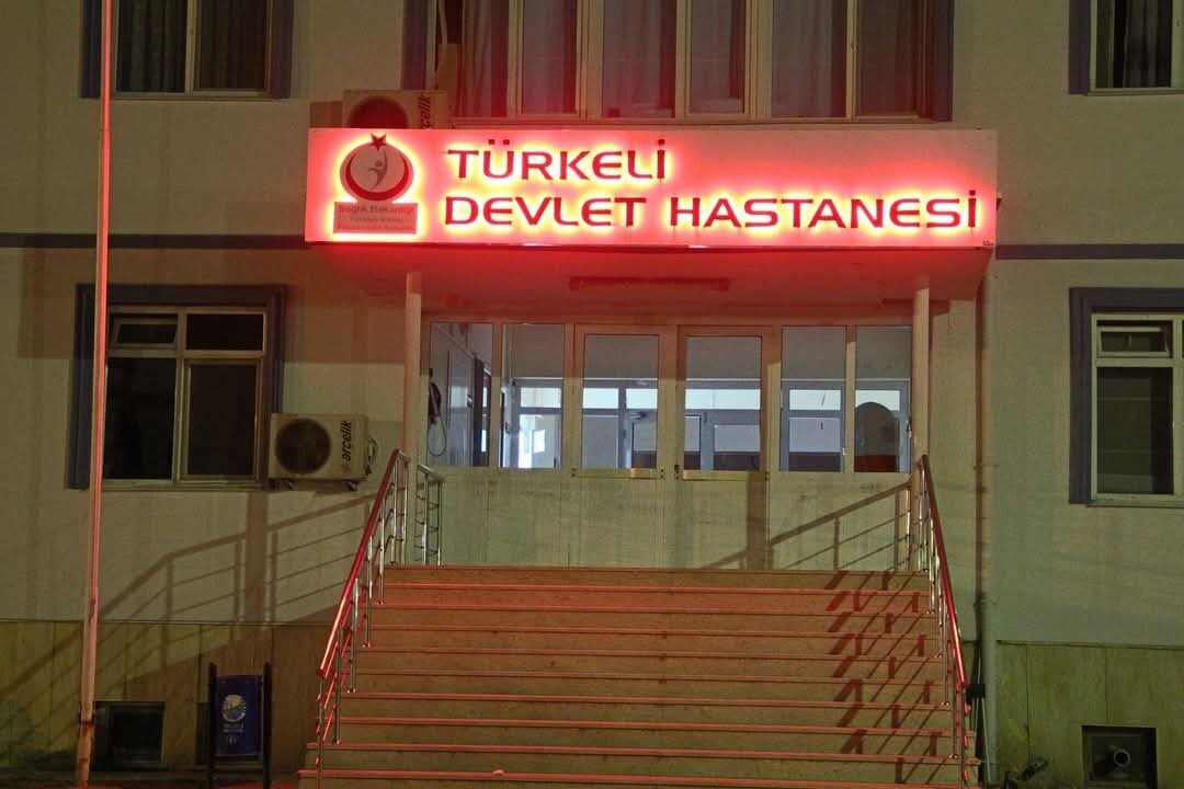 Sinop’un Türkeli ilçesinde bulunan 20 yataklı Devlet Hastanesi’nin acil servis
