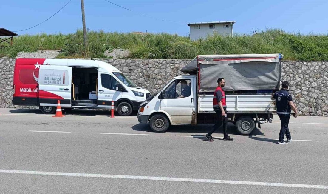 Sinop İl Emniyet Müdürlüğü ekipleri, “Düzensiz Göç İle Mücadeleye Yönelik