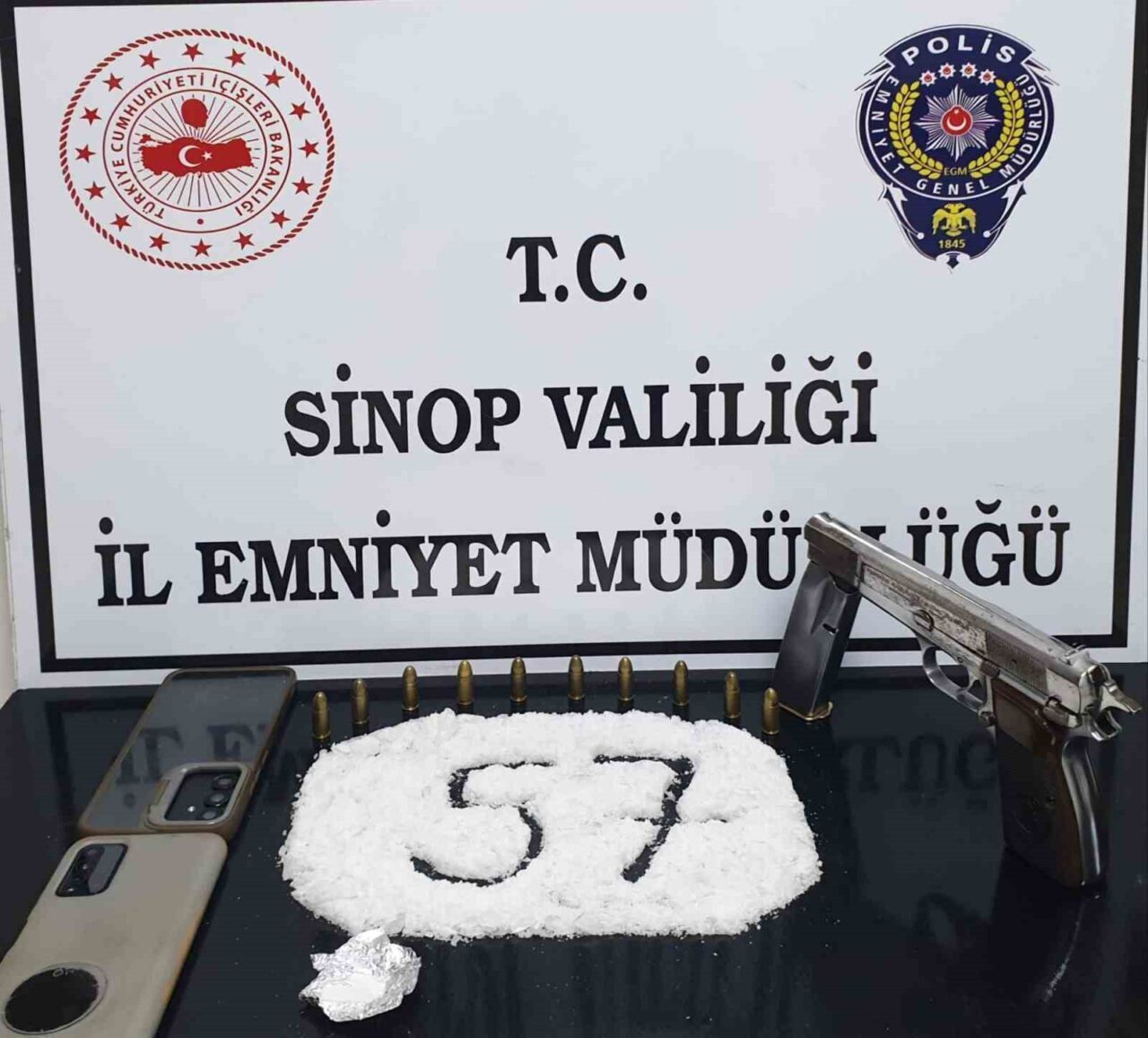Sinop İl Emniyet Müdürlüğü ekiplerince il merkezi ve Erfelek ilçesinde