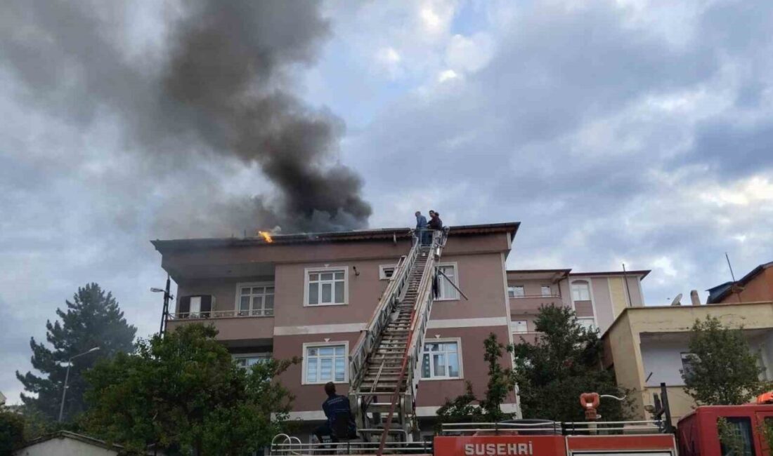 Sivas’ın Suşehri ilçesinde 3 katlı bir binanın çatı katında çıkan