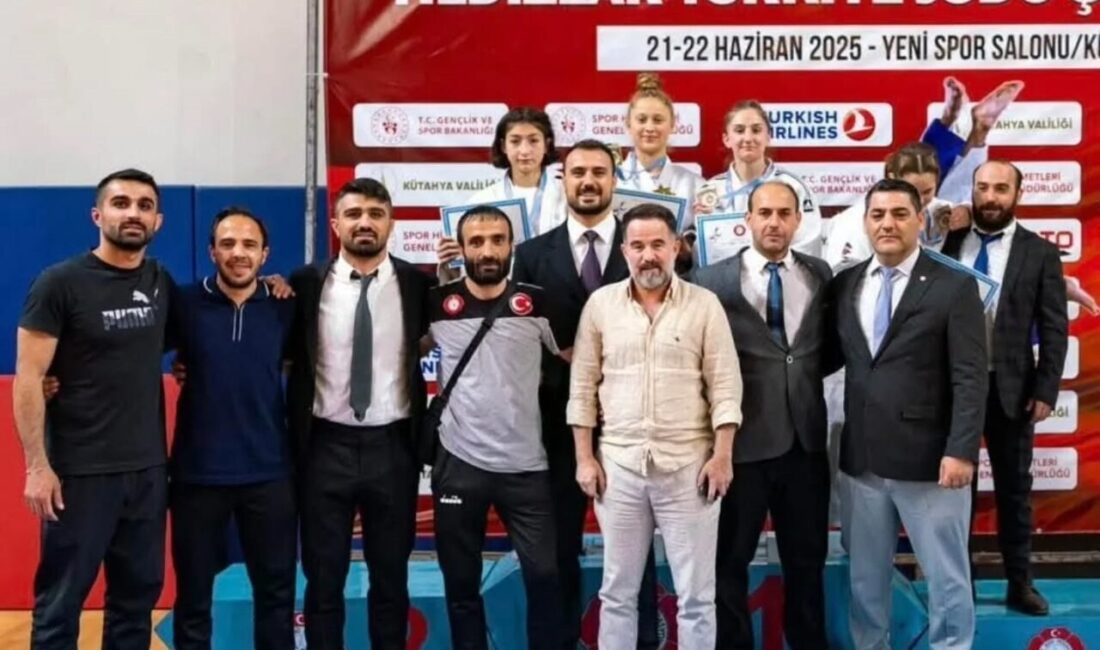 Erzurum Valiliği tarafından yapılan açıklamada, ili temsilen yarışan ve başarılı