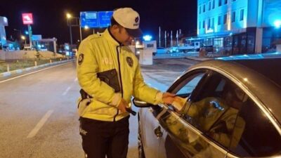 Geçen yıl karayollarında meydana gelen trafik kazalarında 6 bin 351