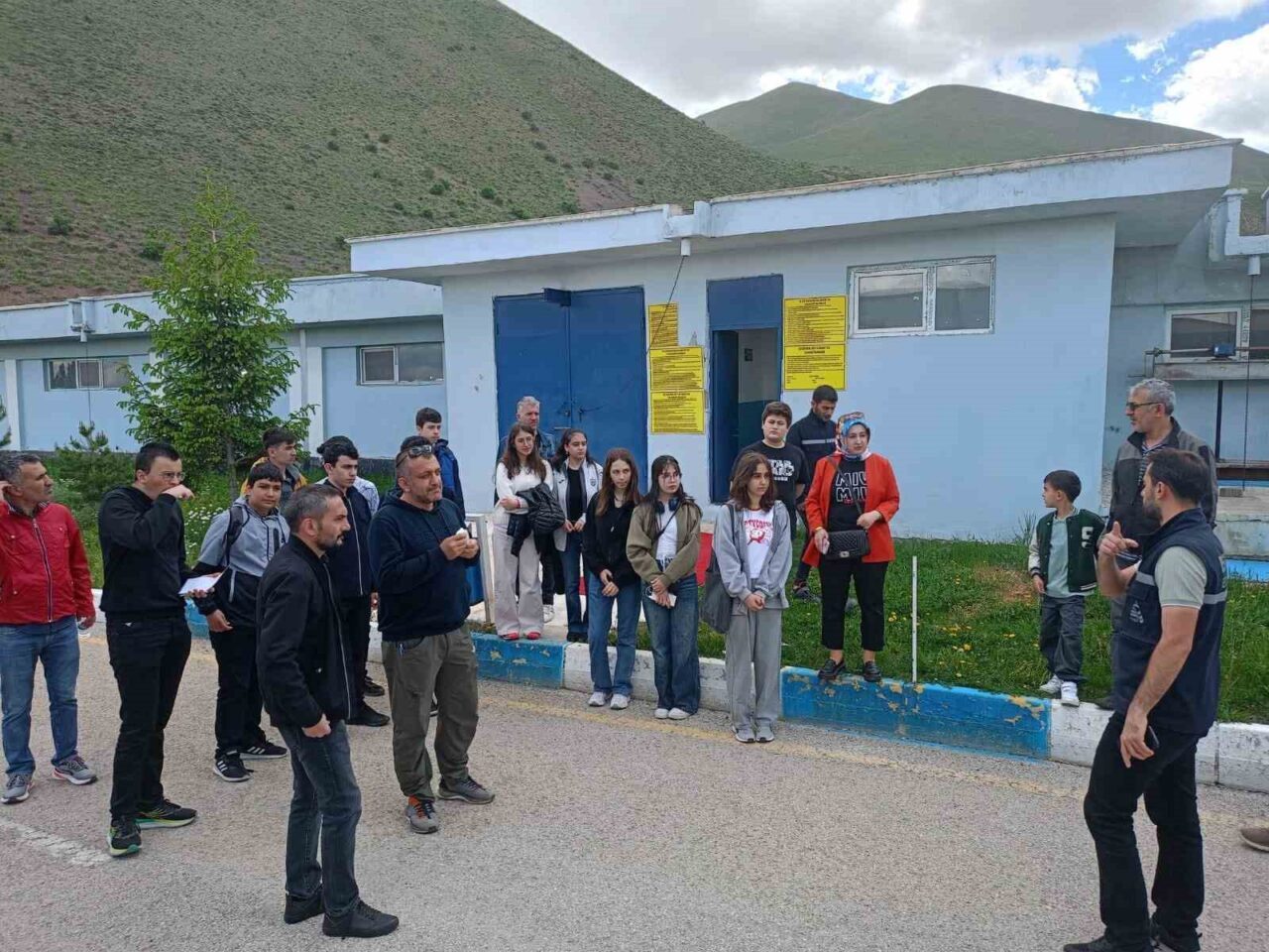 Erzurum Büyükşehir Belediyesi Su ve Kanalizasyon İdaresi Genel Müdürlüğü’ne bağlı