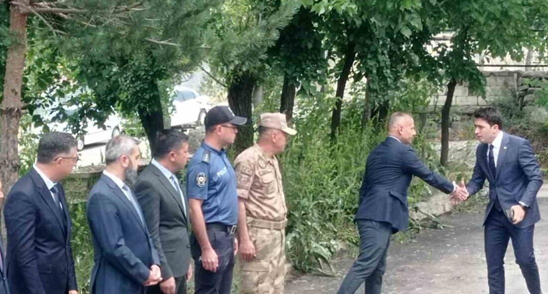 Erzurum’un Tekman ilçesine atanan Kaymakam Hüseyin Demirkol görevine başladı. Tekman