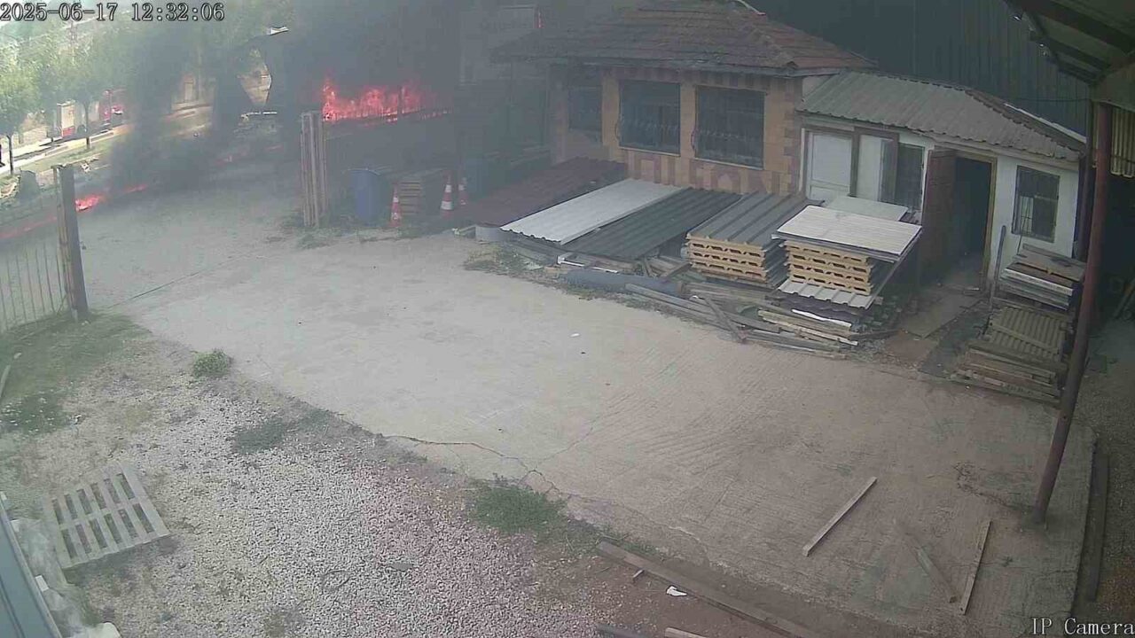 Sakarya’nın Pamukova ilçesi D-650 kara yolunda kontrolden çıkarak karşı şeride