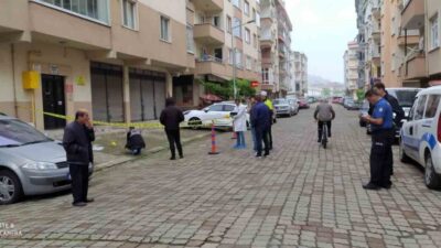 Giresun’un Görele ilçesinde sabah saatlerinde meydana gelen olayda, beşinci kattan