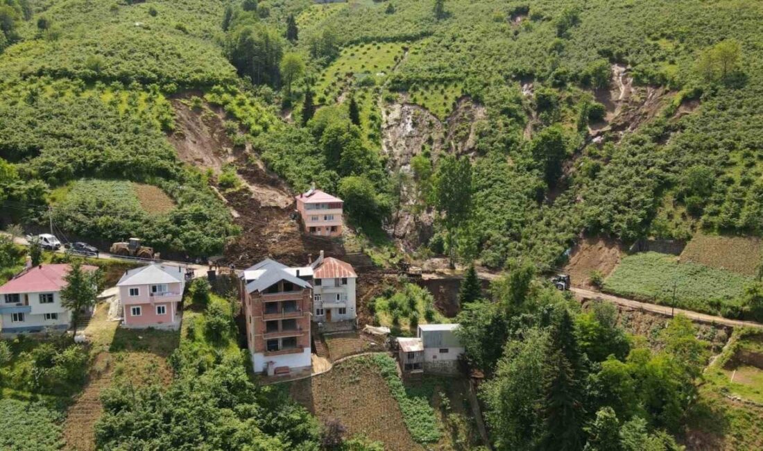 Trabzon’da merkez ilçe konumunda olan Ortahisar ilçesinde dere yatağı ve
