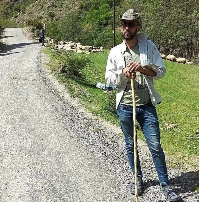 Gümüşhane’nin Şiran ilçesinde sürüsüne çobanlık yapan şahıs kene ısırması sonucu