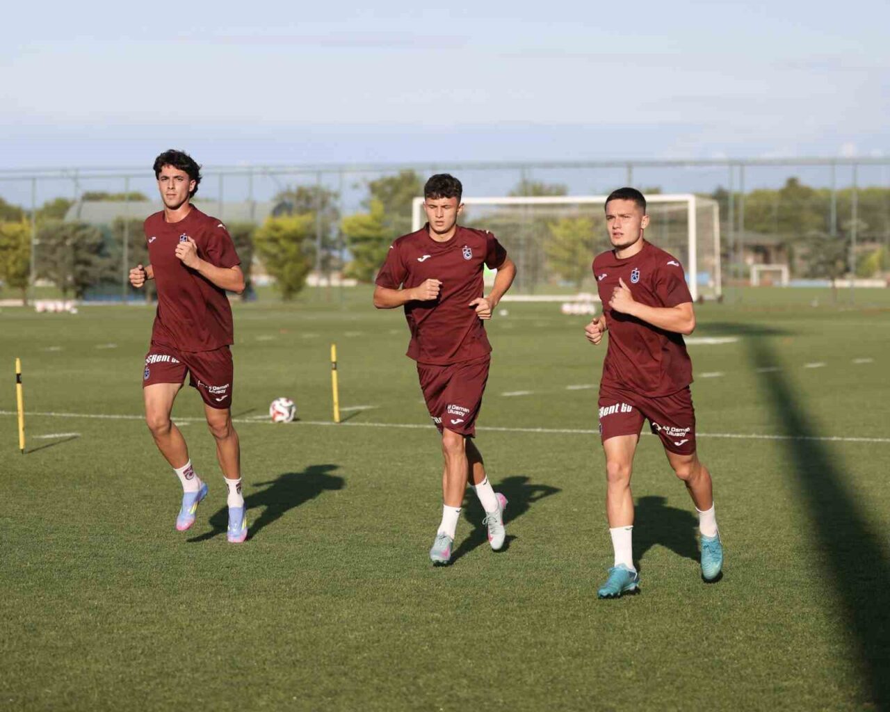 Trabzonspor, 2025-2026 sezonu kapsamında Teknik Direktör Fatih Tekke yönetiminde ilk