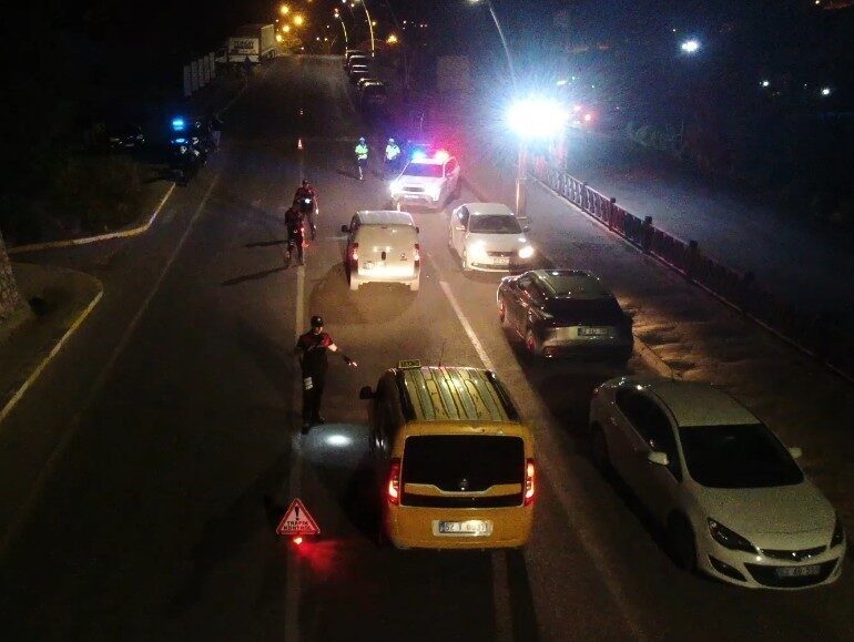 Genel asayiş ve kamu düzeninin devamının sağlanması, aranan şahısların yakalanması