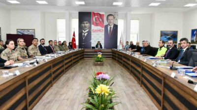 Tunceli’de il asayiş ve güvenlik toplantısı gerçekleştirildi. Tunceli Valiliği Gamer