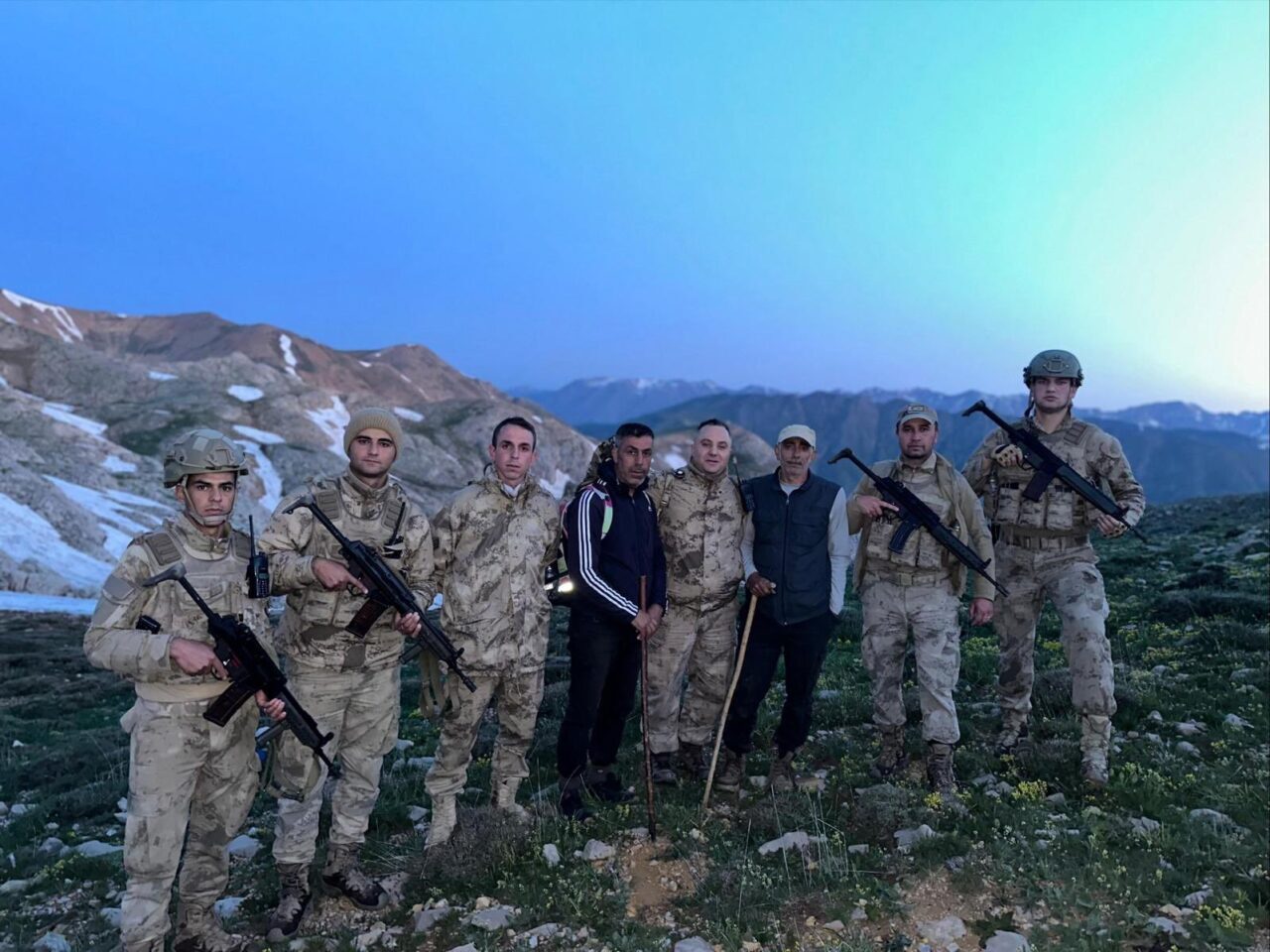 Tunceli’nin Pülümür ilçesinde kaybolan 2 şahıs, ekipler tarafından yapılan 12