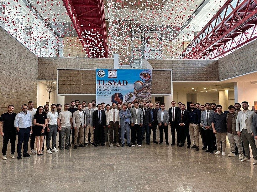 Ortopedi ve Travmatoloji Uzmanları ile asistanlarının katıldığı TUSYAD Bölgesel Bilimsel
