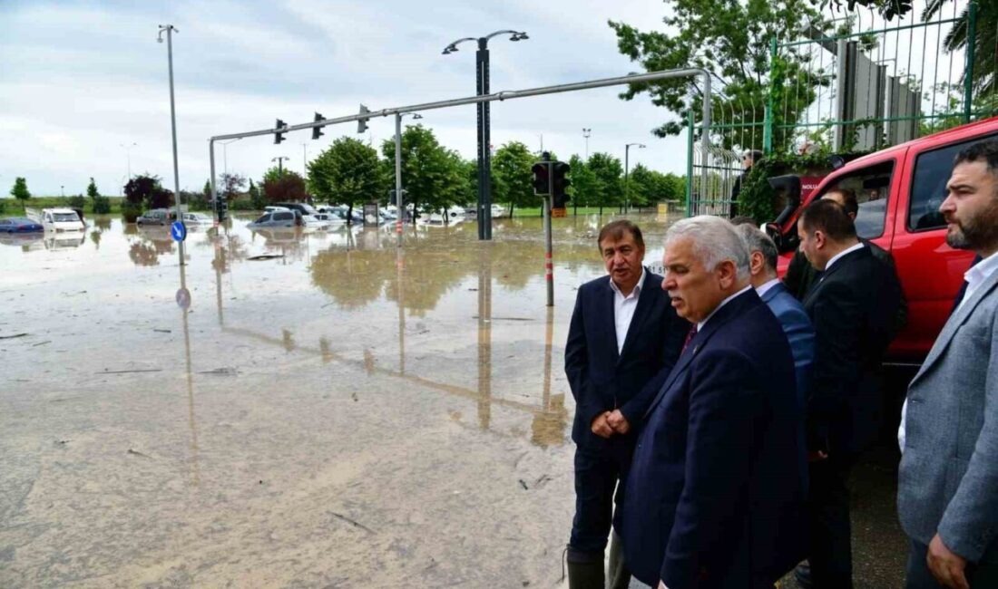 Trabzon Valisi Aziz Yıldırım, bu sabah kentte etkili olan sağanak