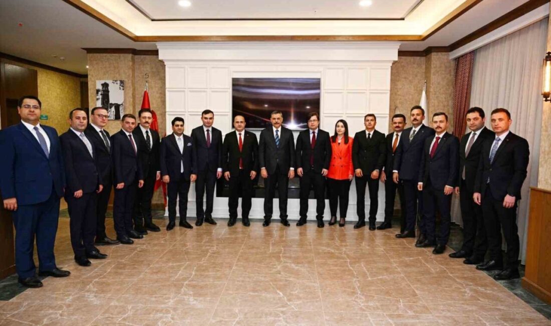 Cumhurbaşkanlığı kararnamesi ile Erzurum’daki görev süreleri biten 2 vali yardımcısı